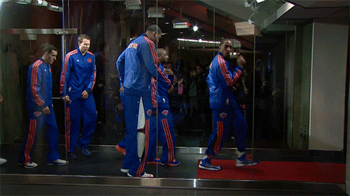 Knicks GIF of the day: JR leads team out of the tunnel